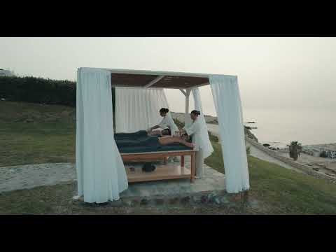 Pure Blue Spa | Outdoor Massage