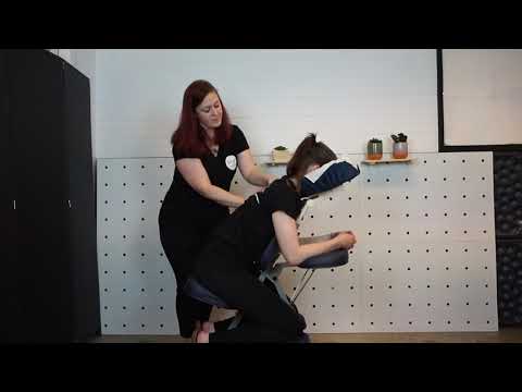 How To Perform a Corporate Chair Massage | Blys